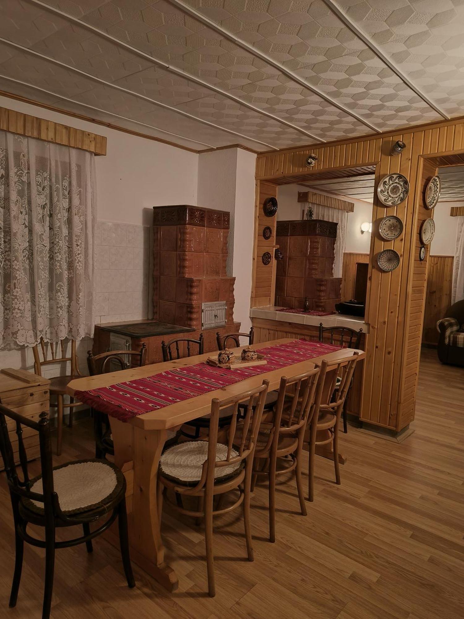 Casa Dintre Meri Poiana Mărului Zewnętrze zdjęcie