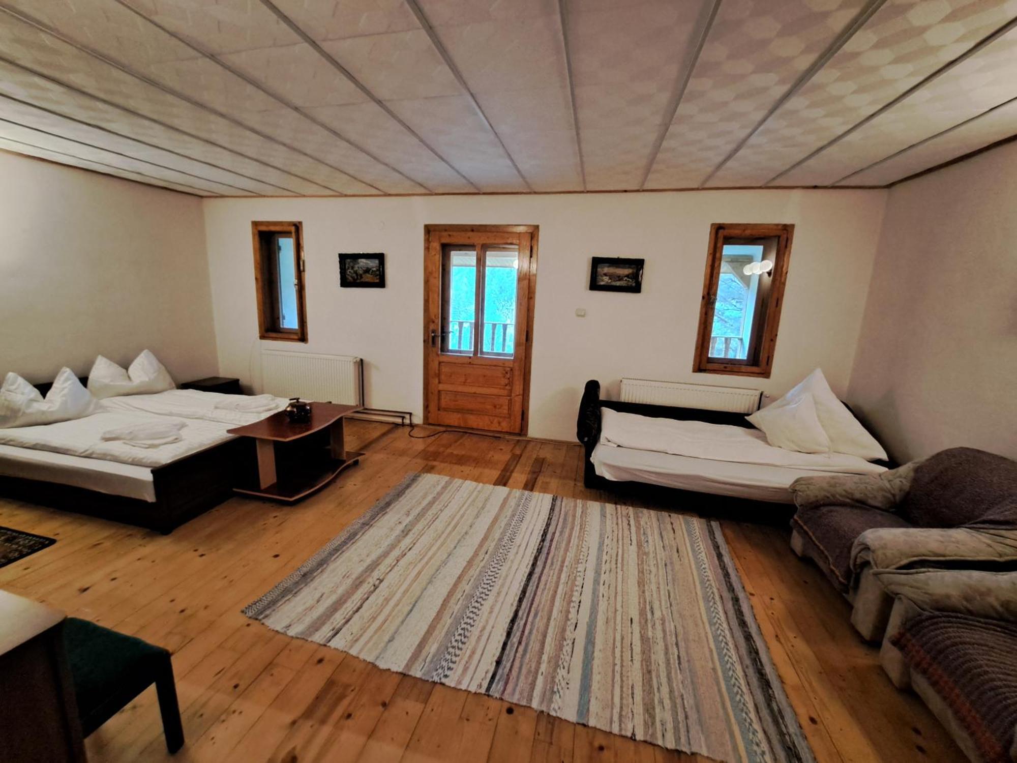 Casa Dintre Meri Poiana Mărului Zewnętrze zdjęcie
